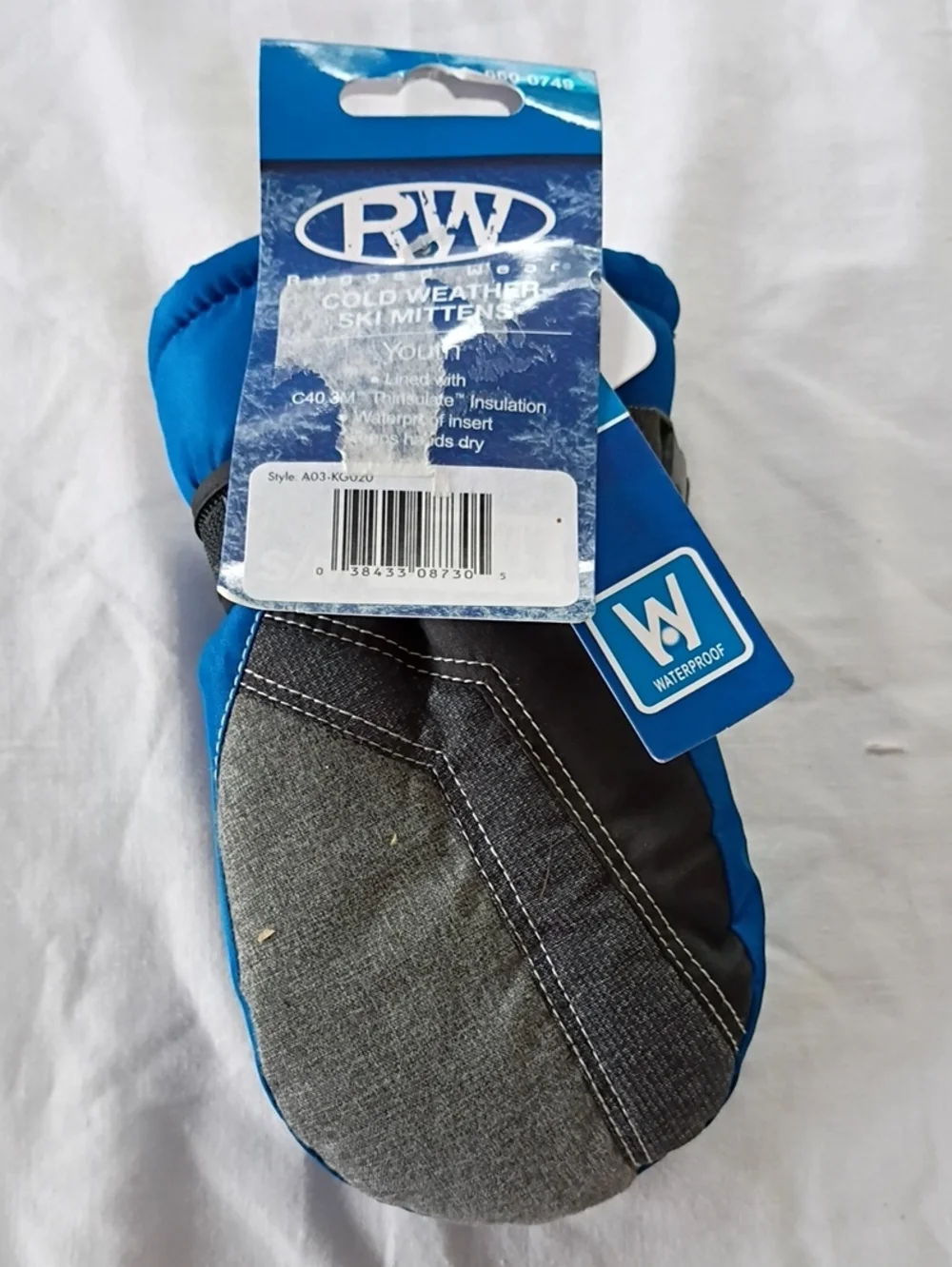 NWT RW Rugged Wear Waterproof Youth Cold Weather Ski Mittens in Blue and Gray
